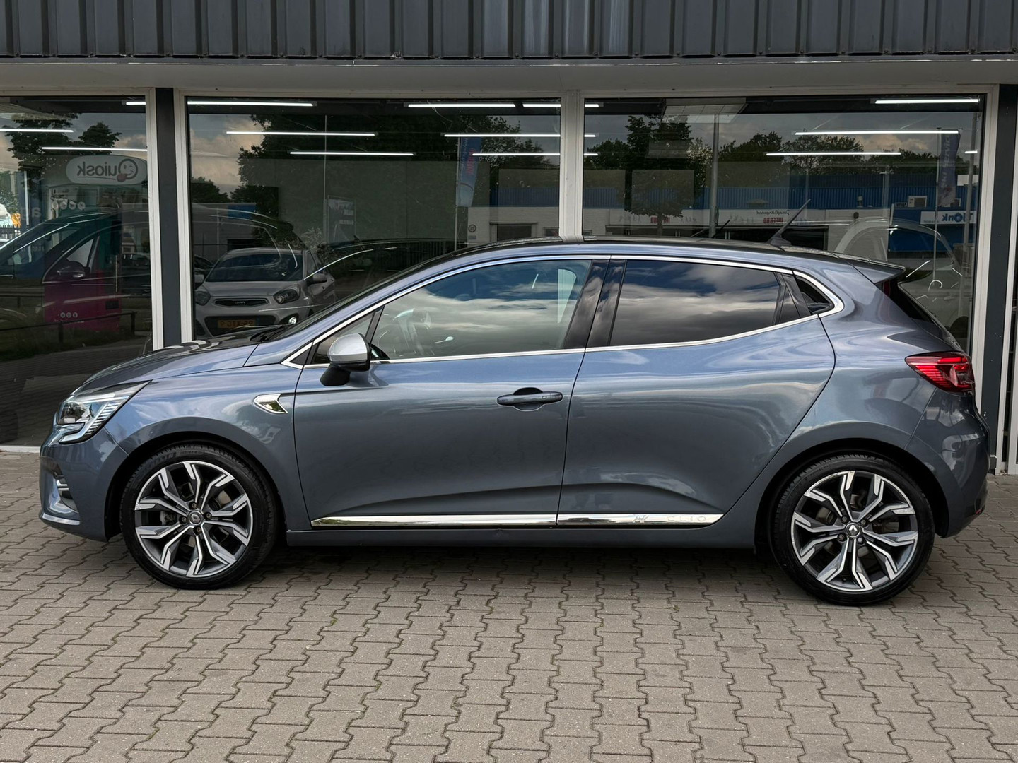 Renault Renault