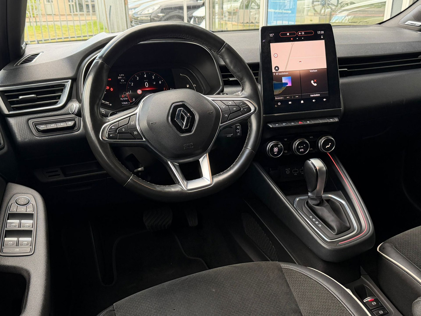 Renault Renault