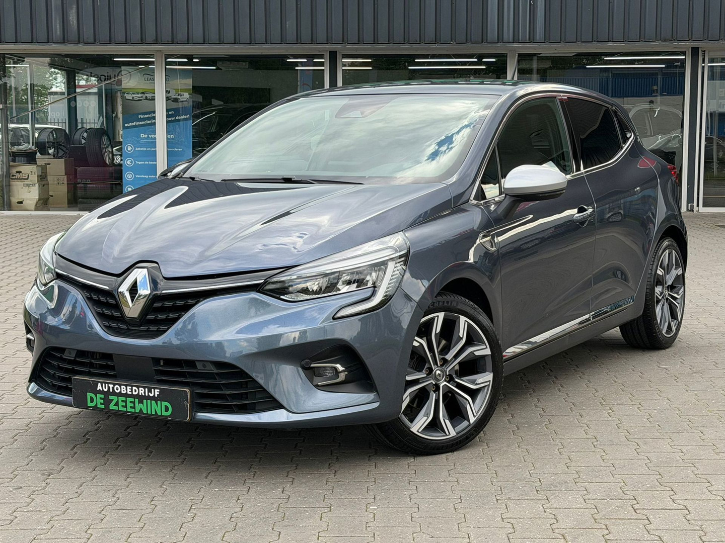 Renault Renault