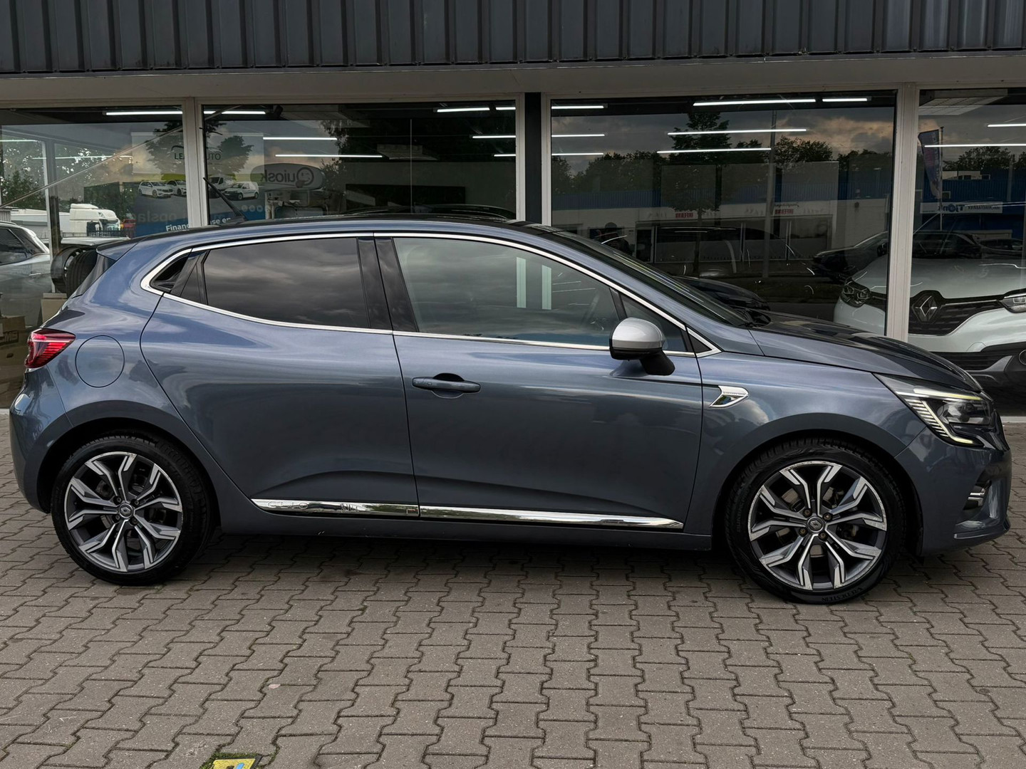 Renault Renault