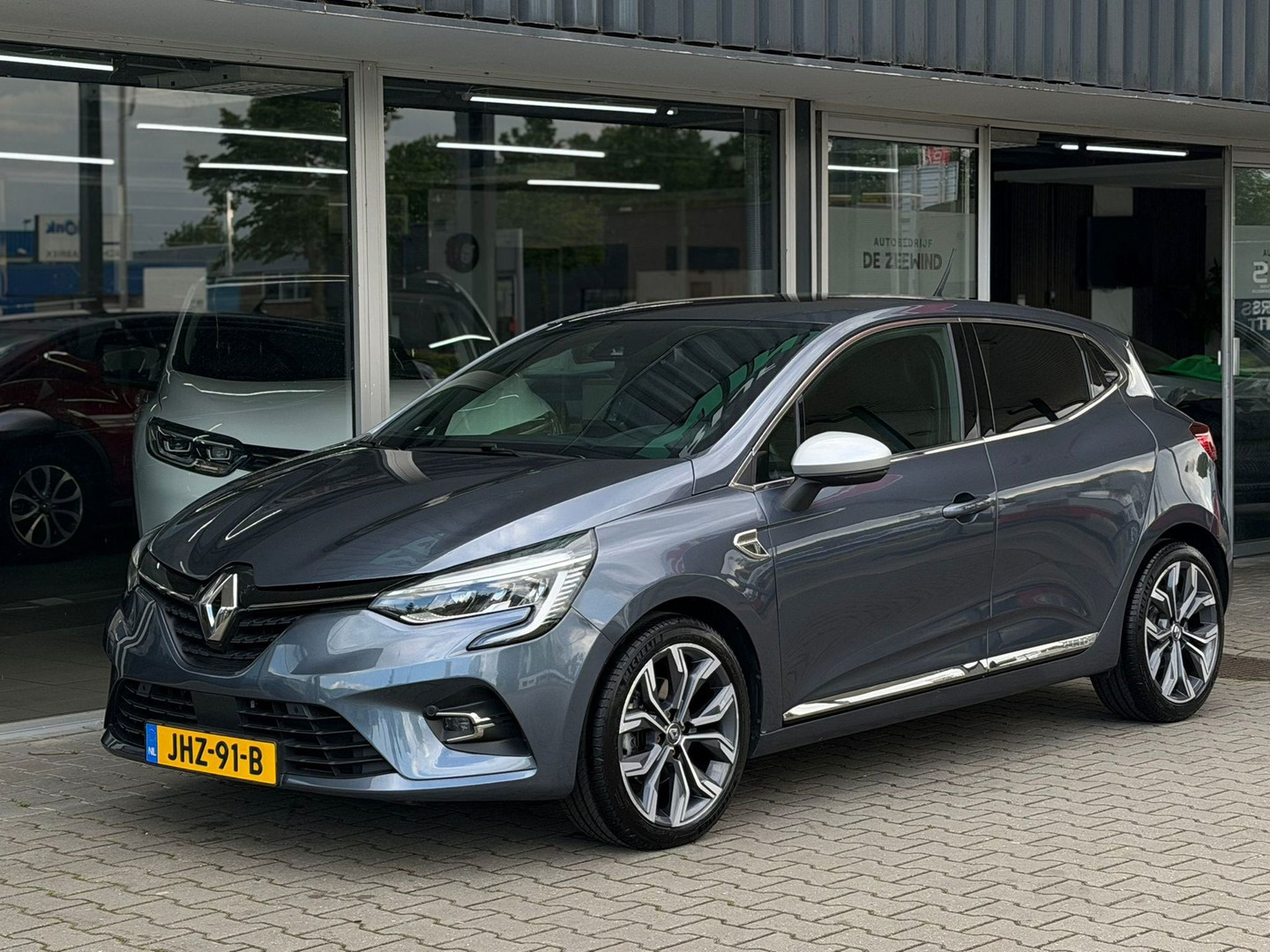Renault Renault