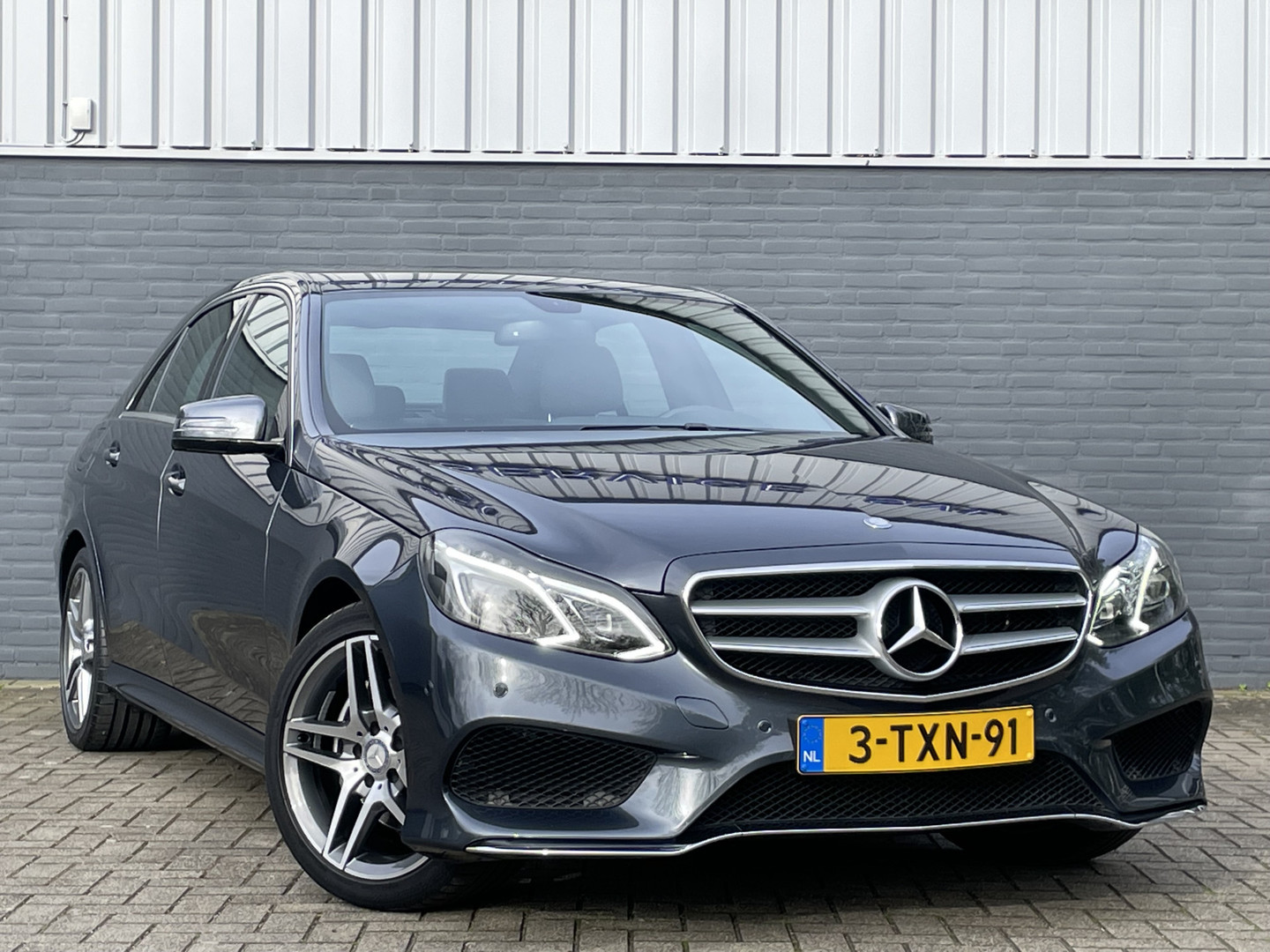 Mercedes-Benz
