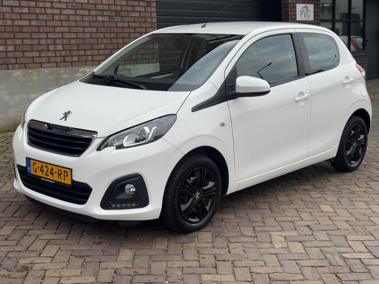 Peugeot Peugeot