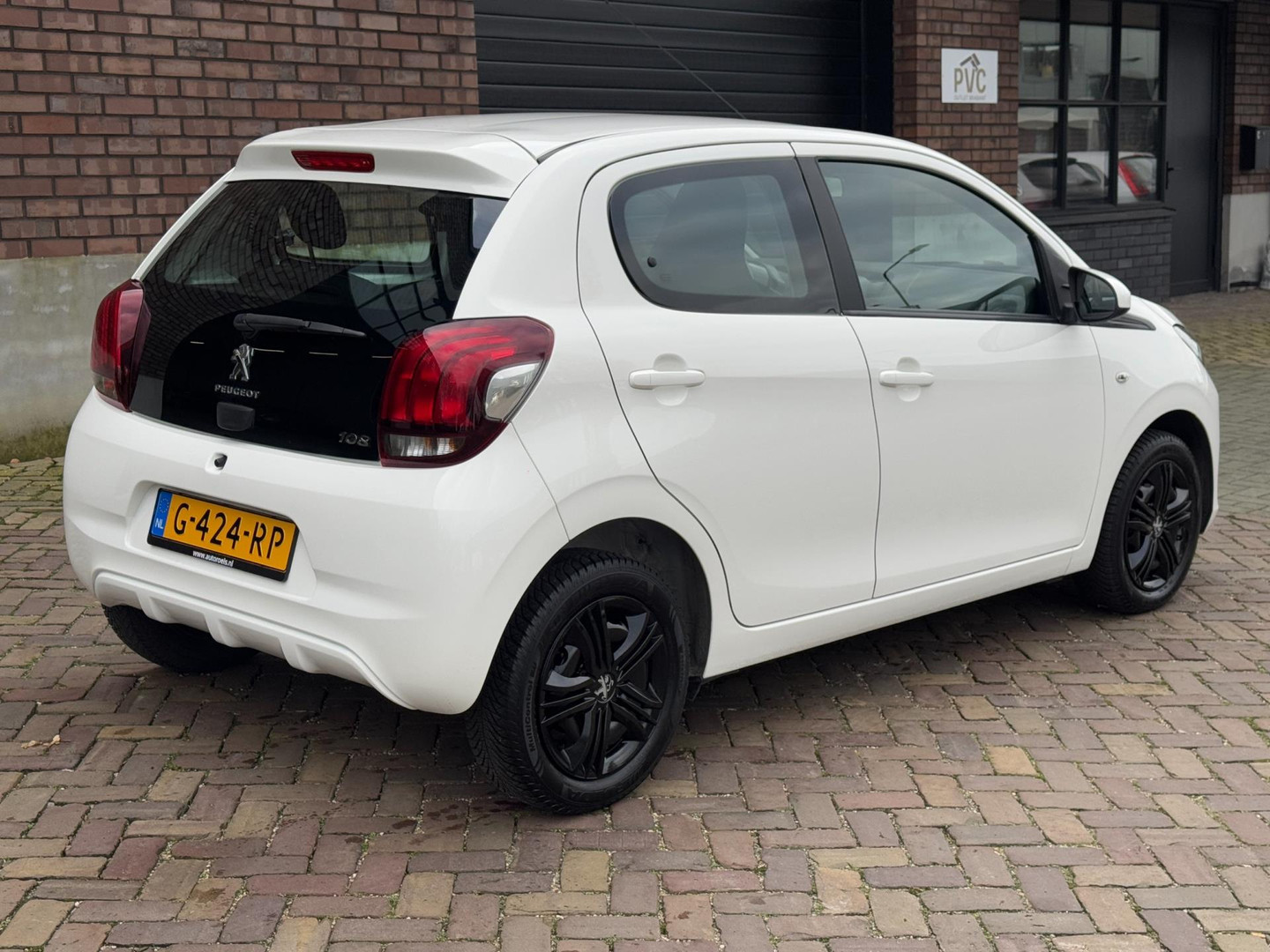 Peugeot Peugeot