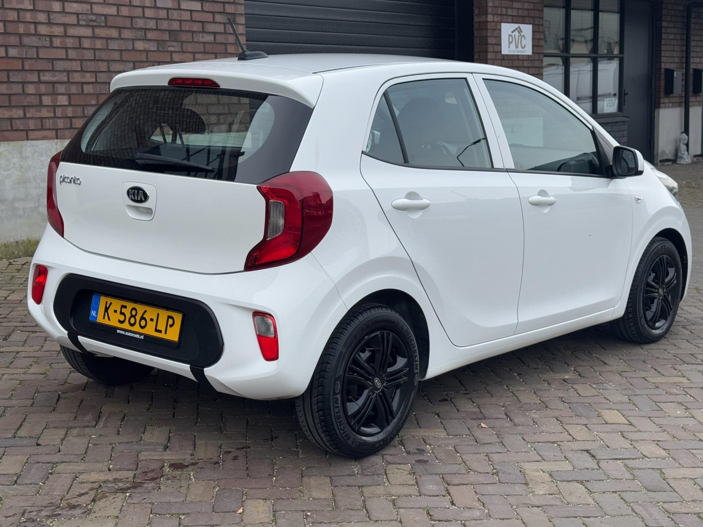 Kia Kia