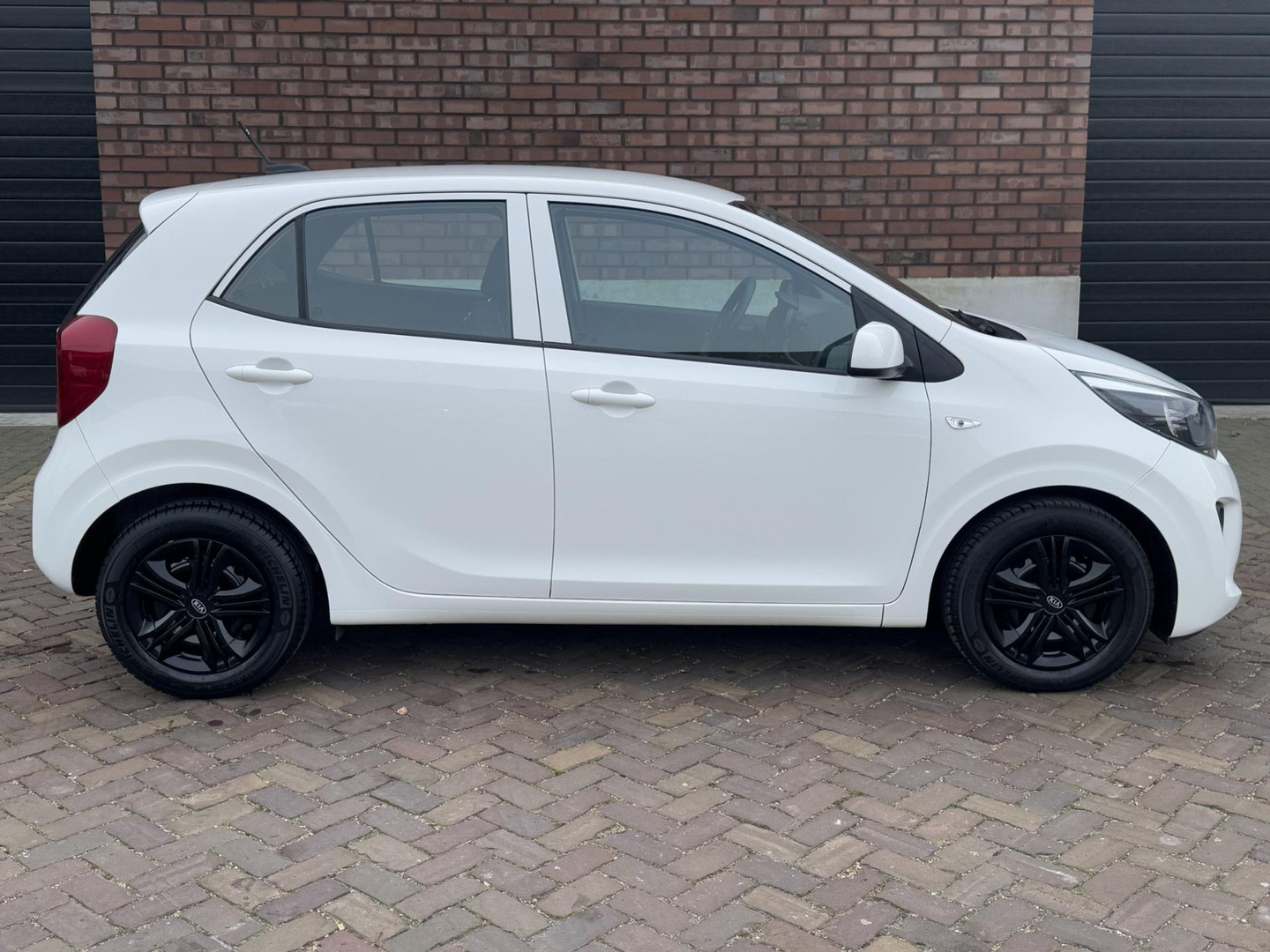 Kia Kia
