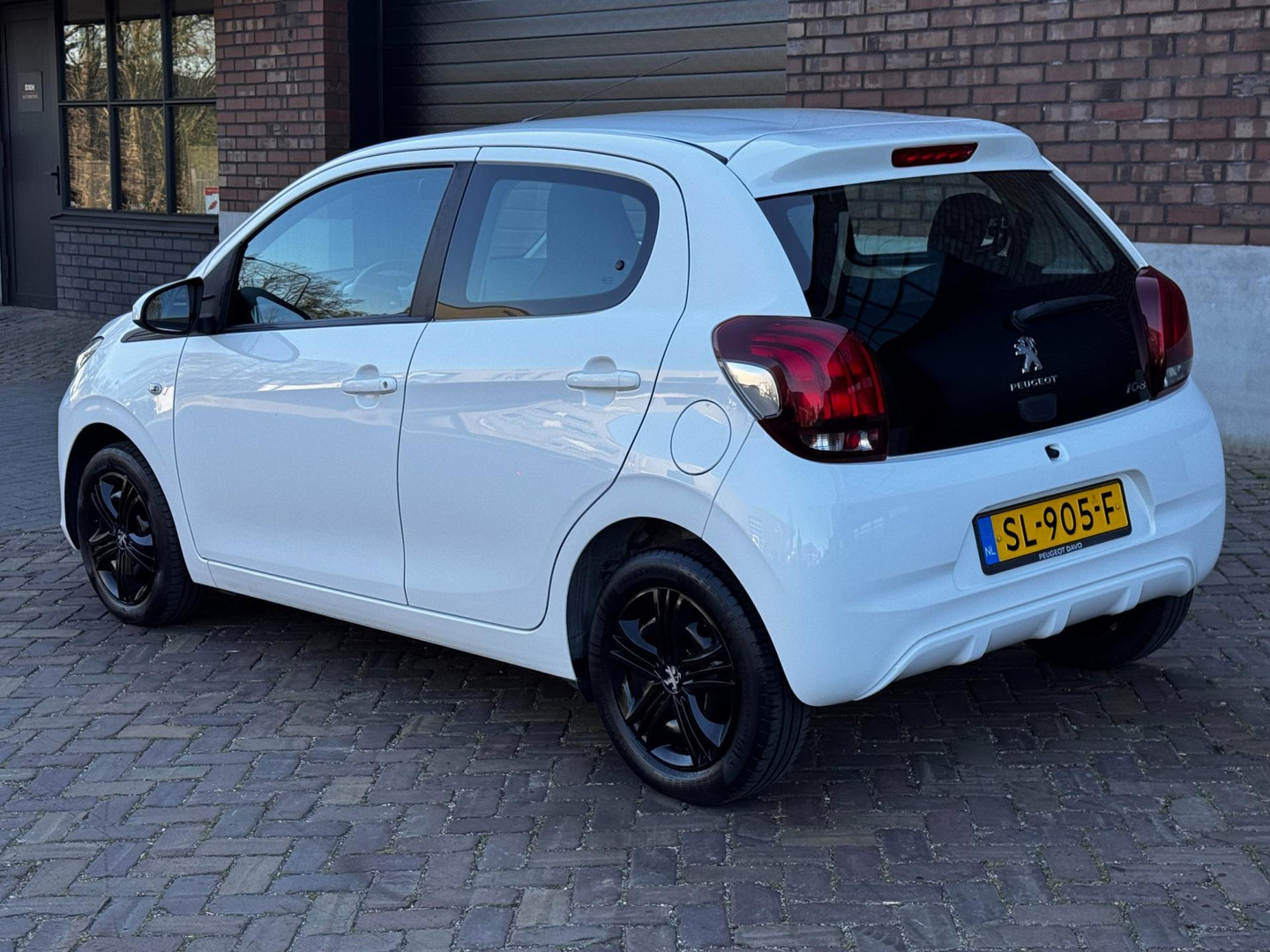 Peugeot
