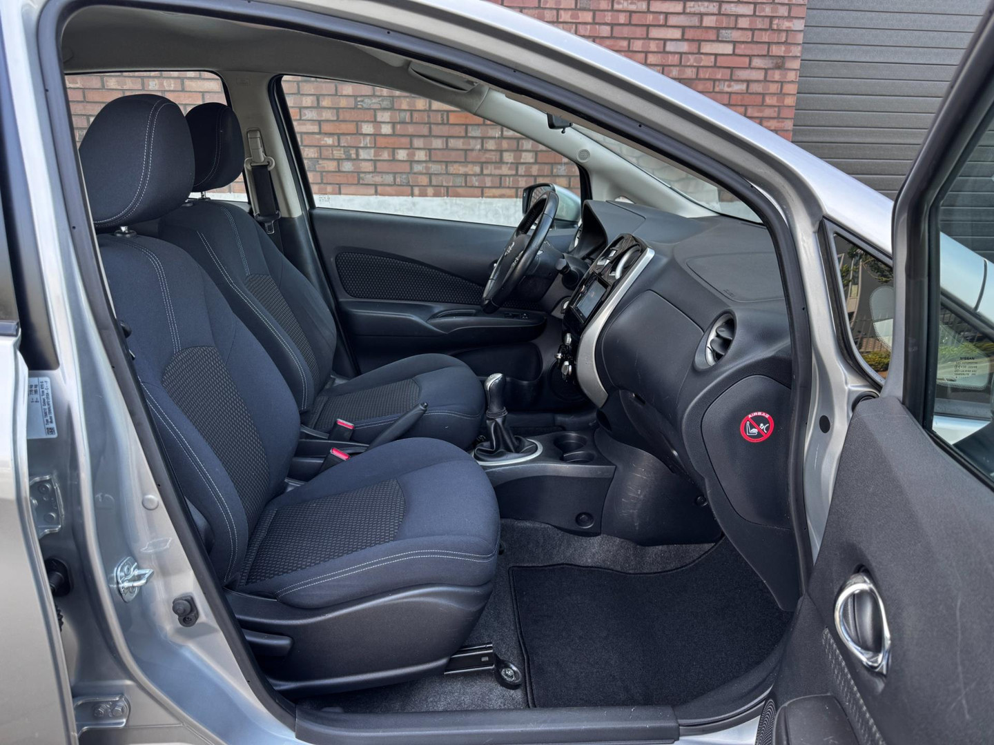 Nissan Nissan