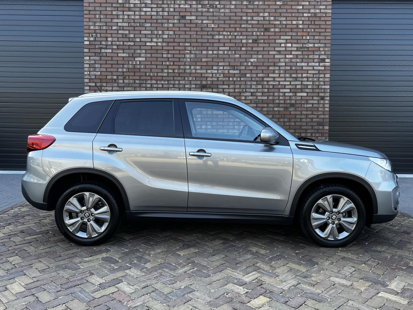 Suzuki Suzuki
