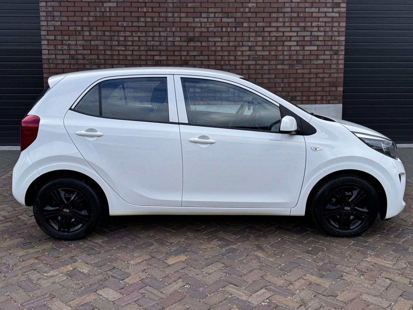 Kia Kia