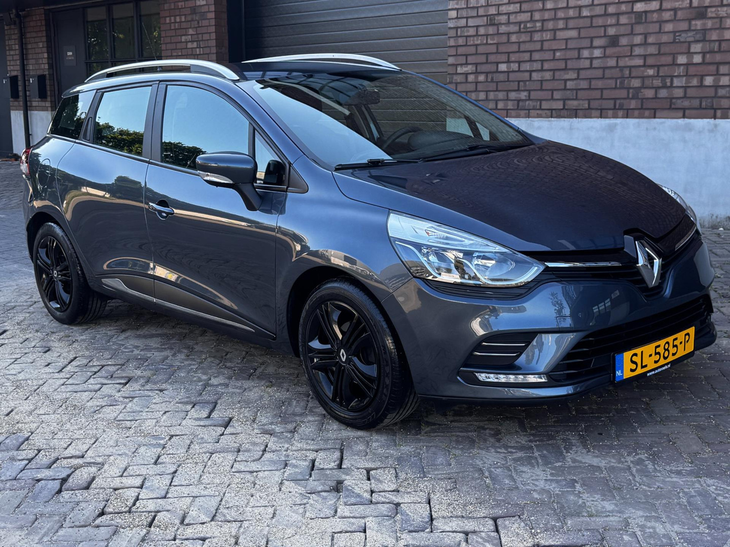 Renault Renault