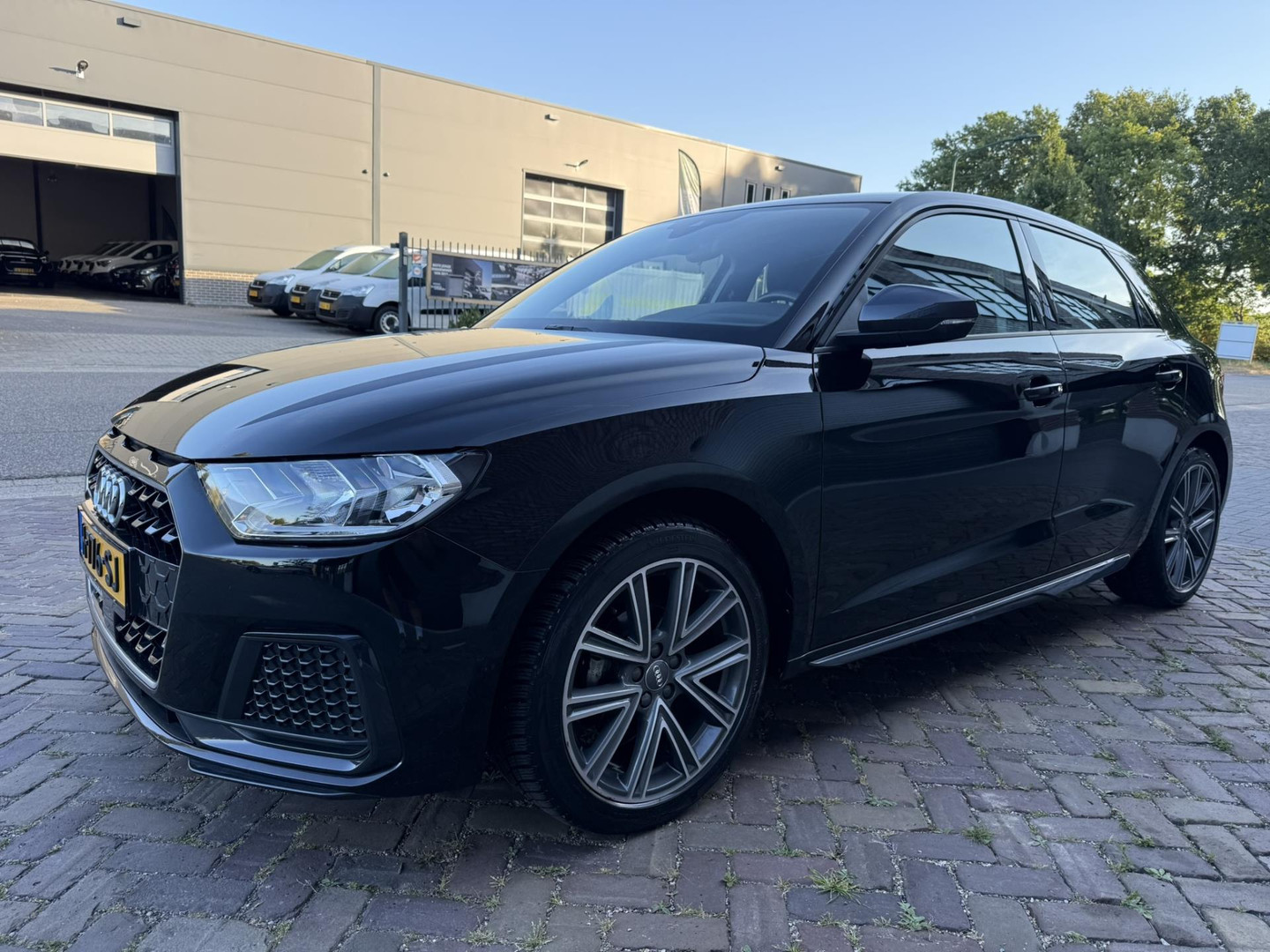 Audi