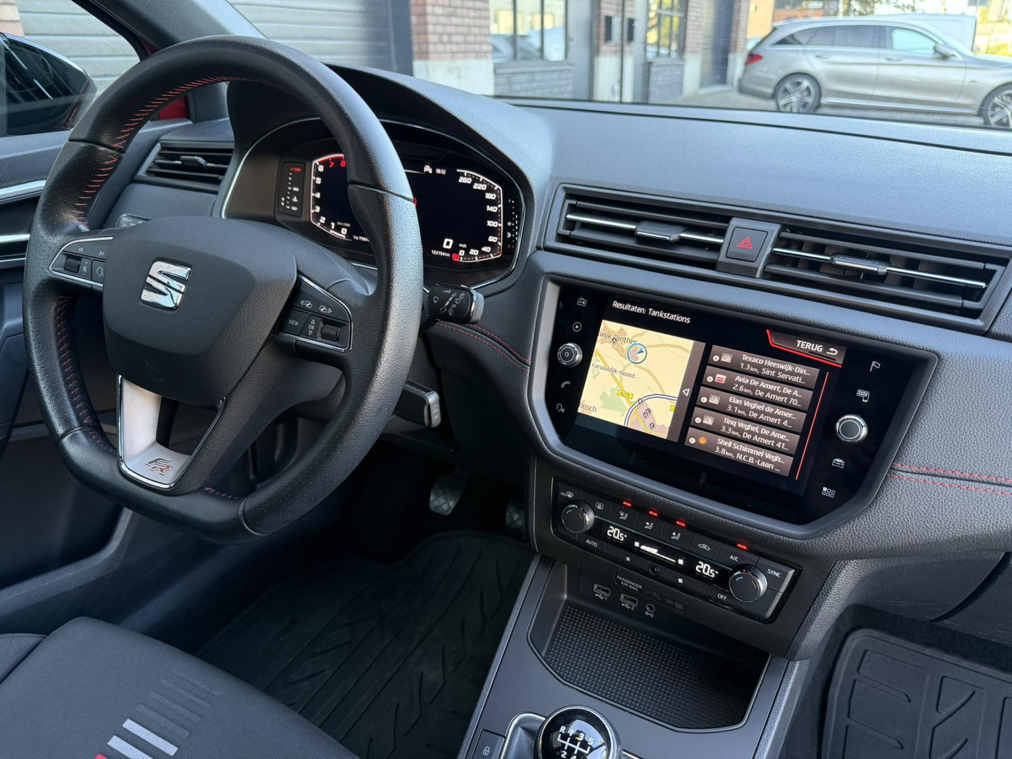 SEAT