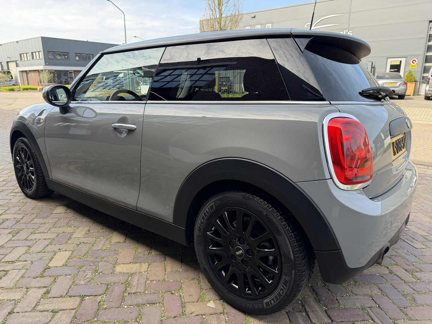 MINI