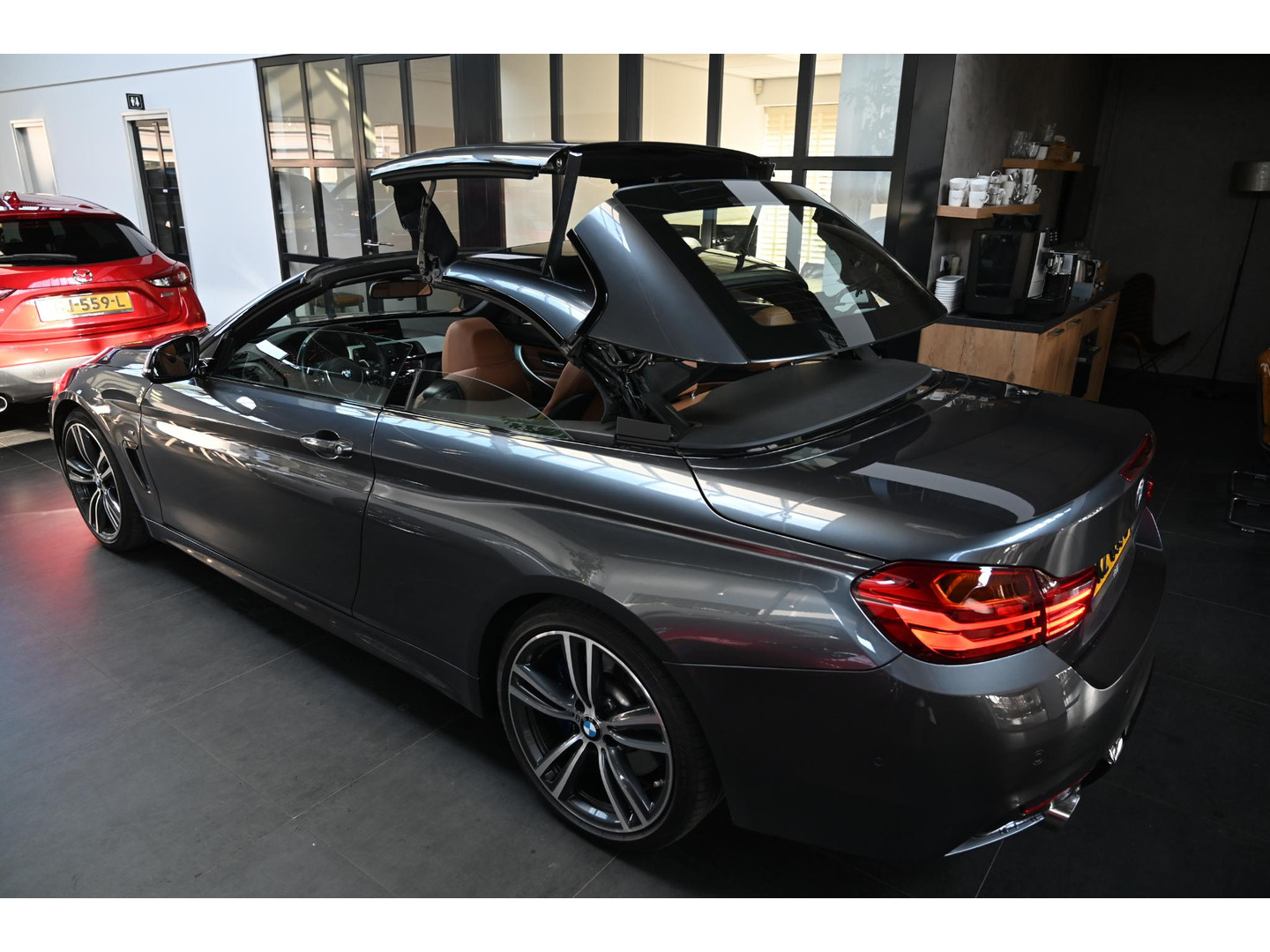 BMW BMW