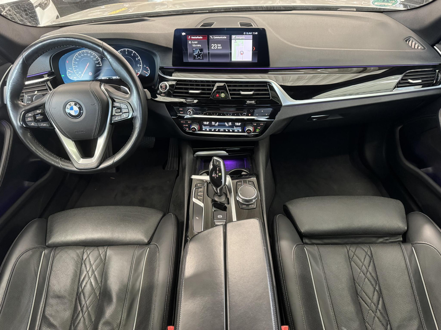 BMW BMW