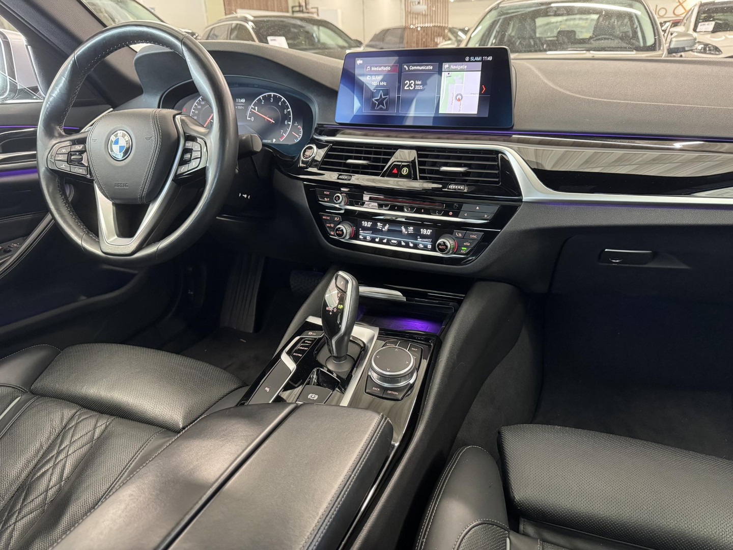 BMW BMW