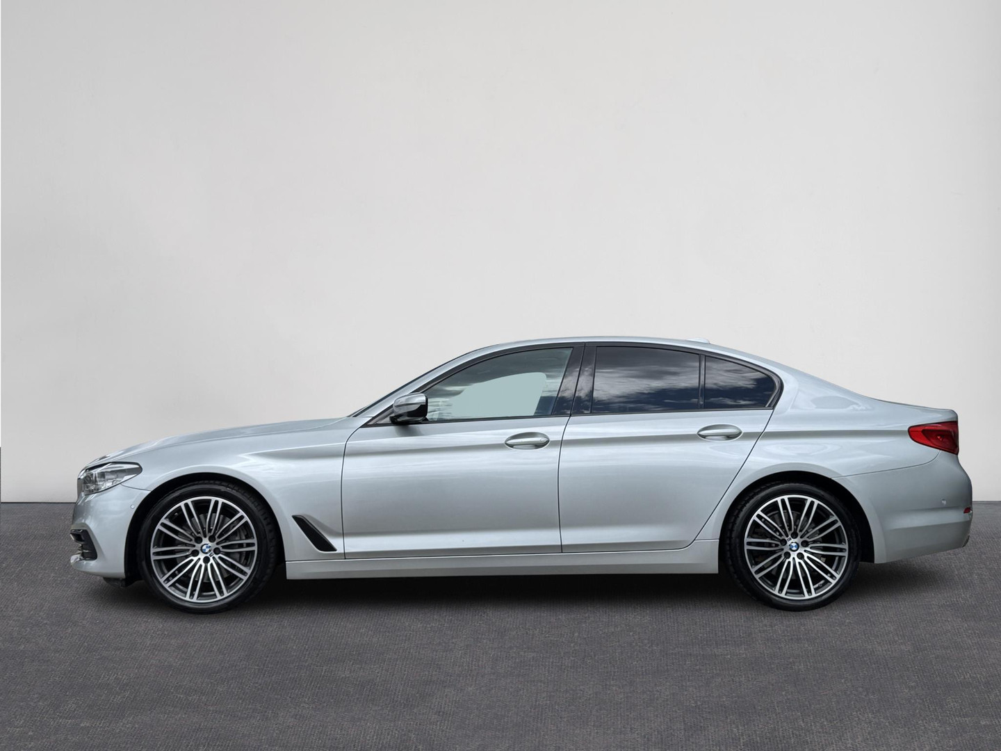 BMW BMW