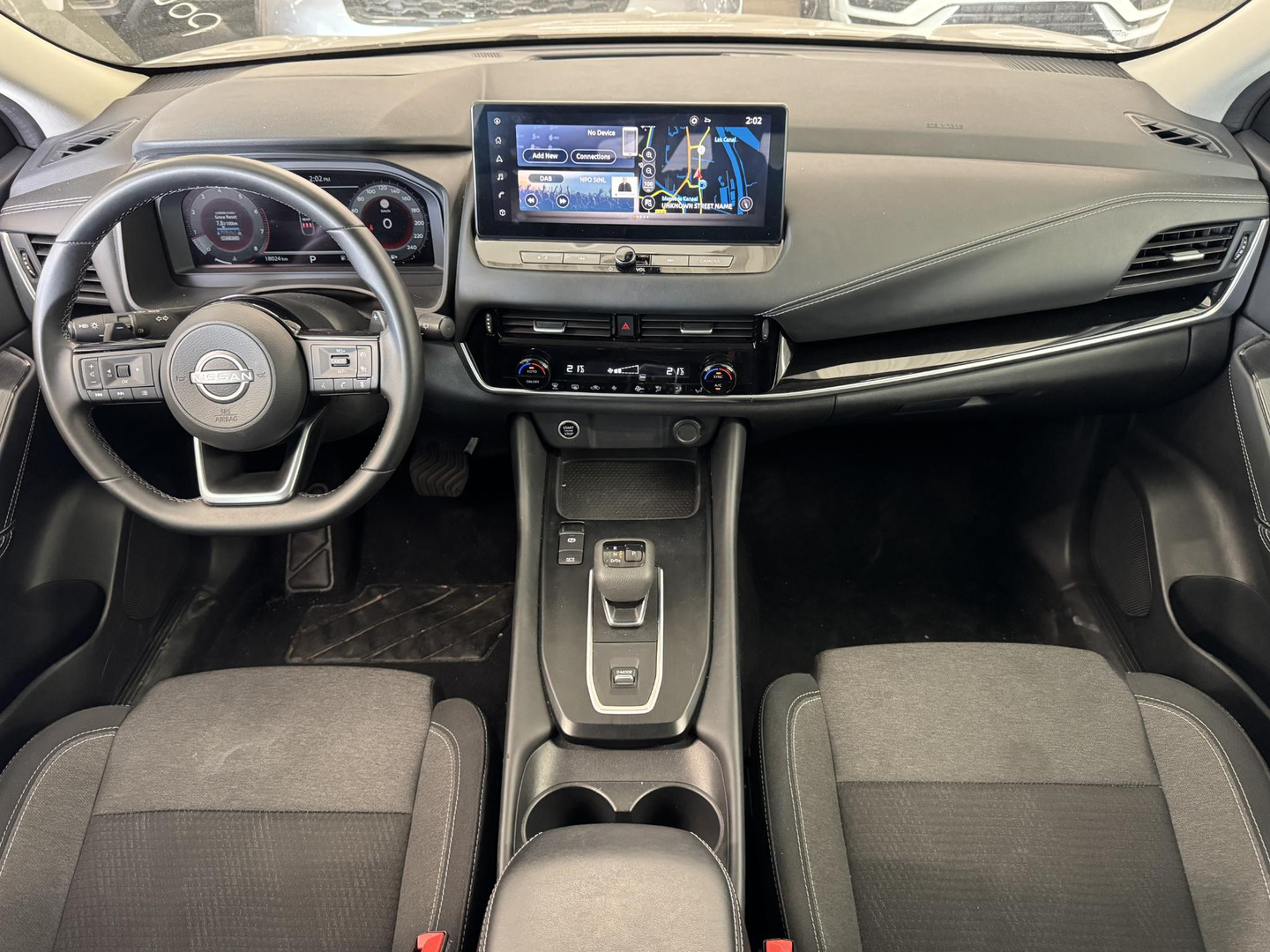 Nissan Nissan
