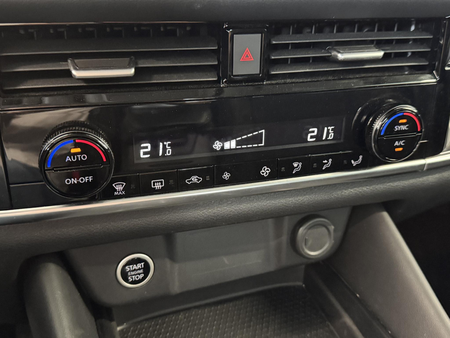 Nissan Nissan