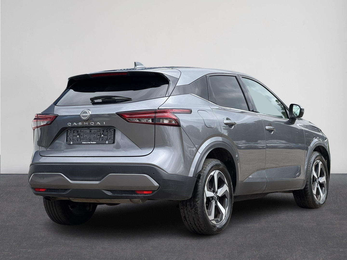 Nissan Nissan