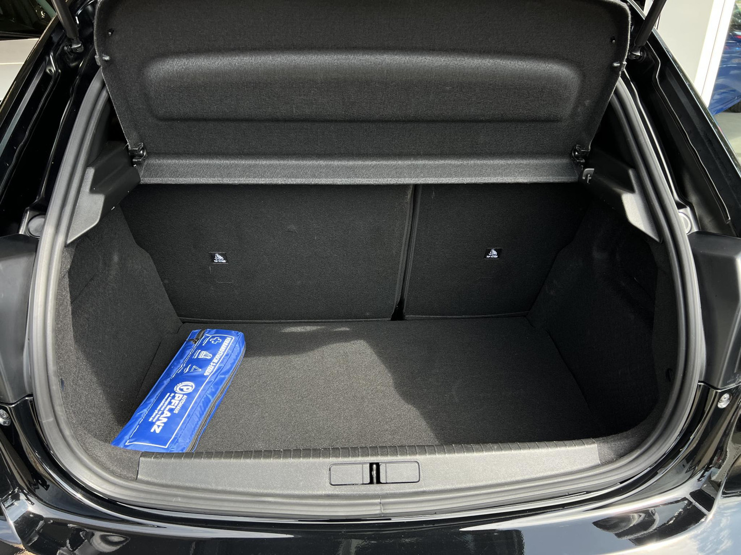 Peugeot Peugeot