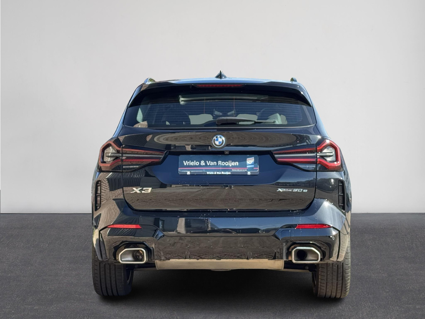 BMW BMW