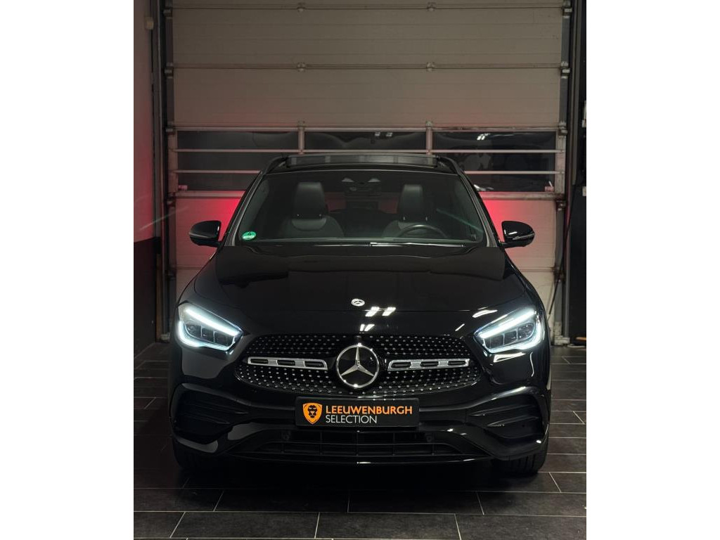 Mercedes-Benz Mercedes-Benz