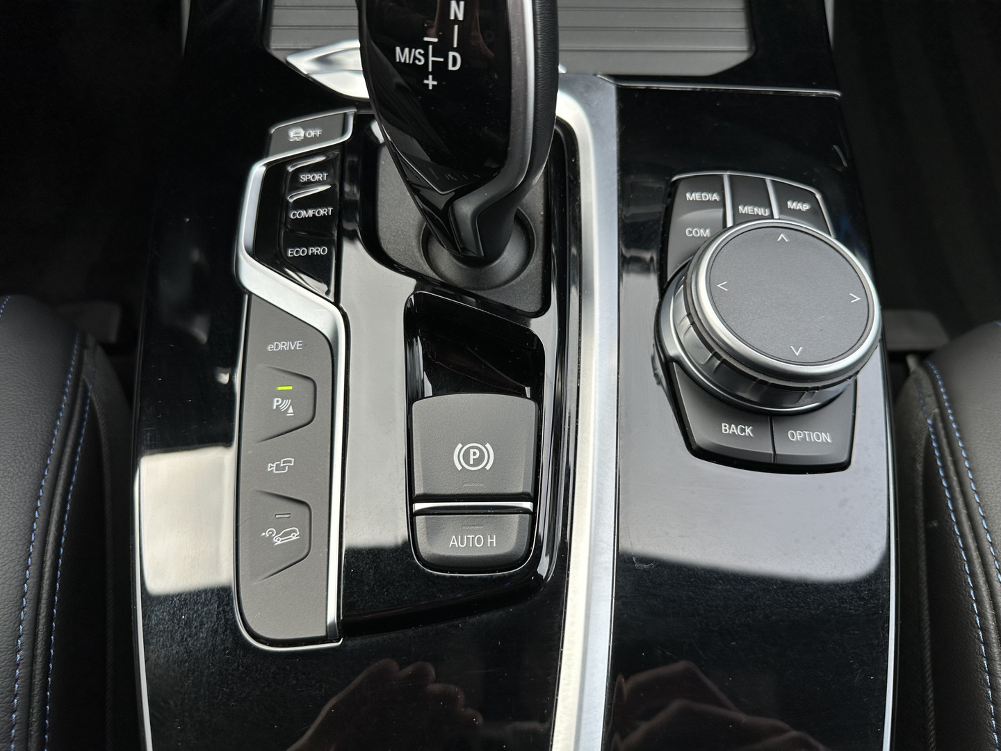 BMW BMW