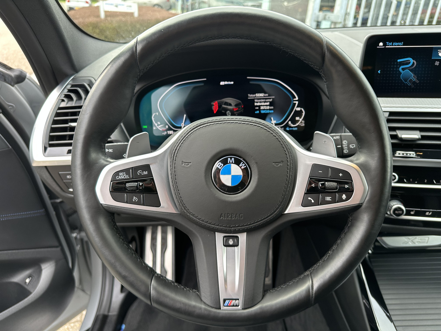 BMW BMW