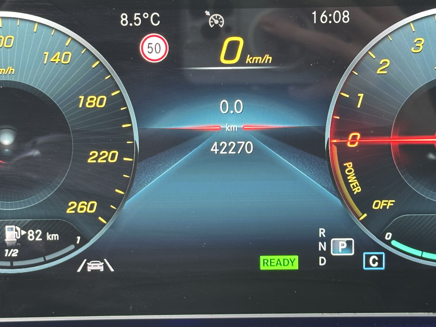 Mercedes-Benz Mercedes-Benz