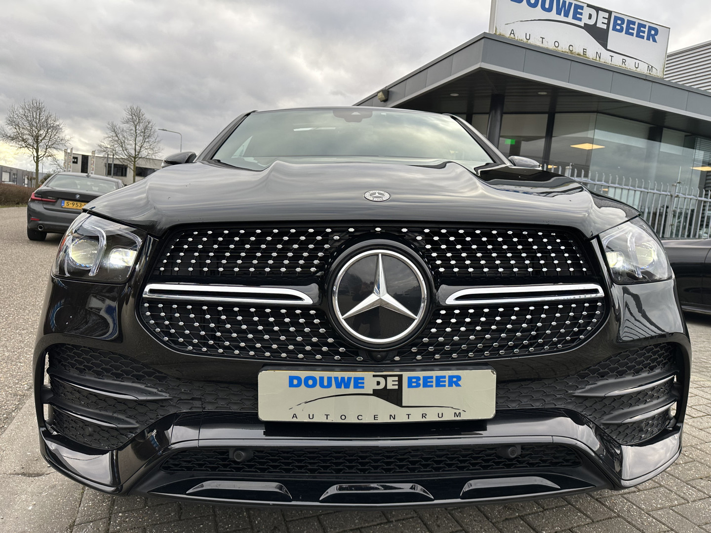 Mercedes-Benz Mercedes-Benz