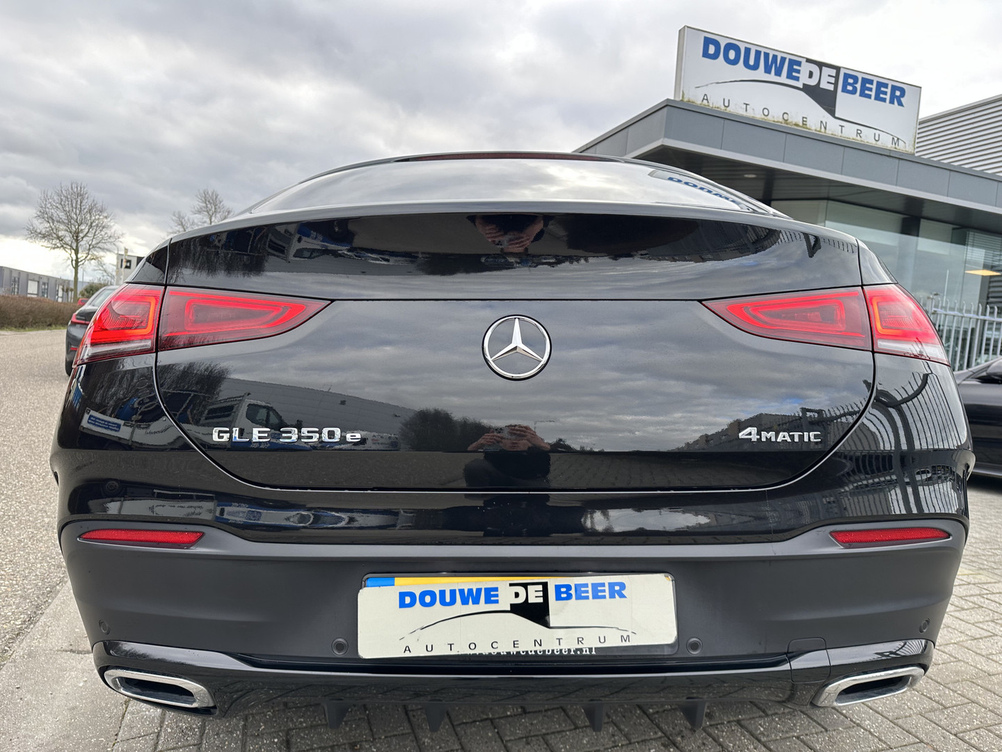 Mercedes-Benz Mercedes-Benz