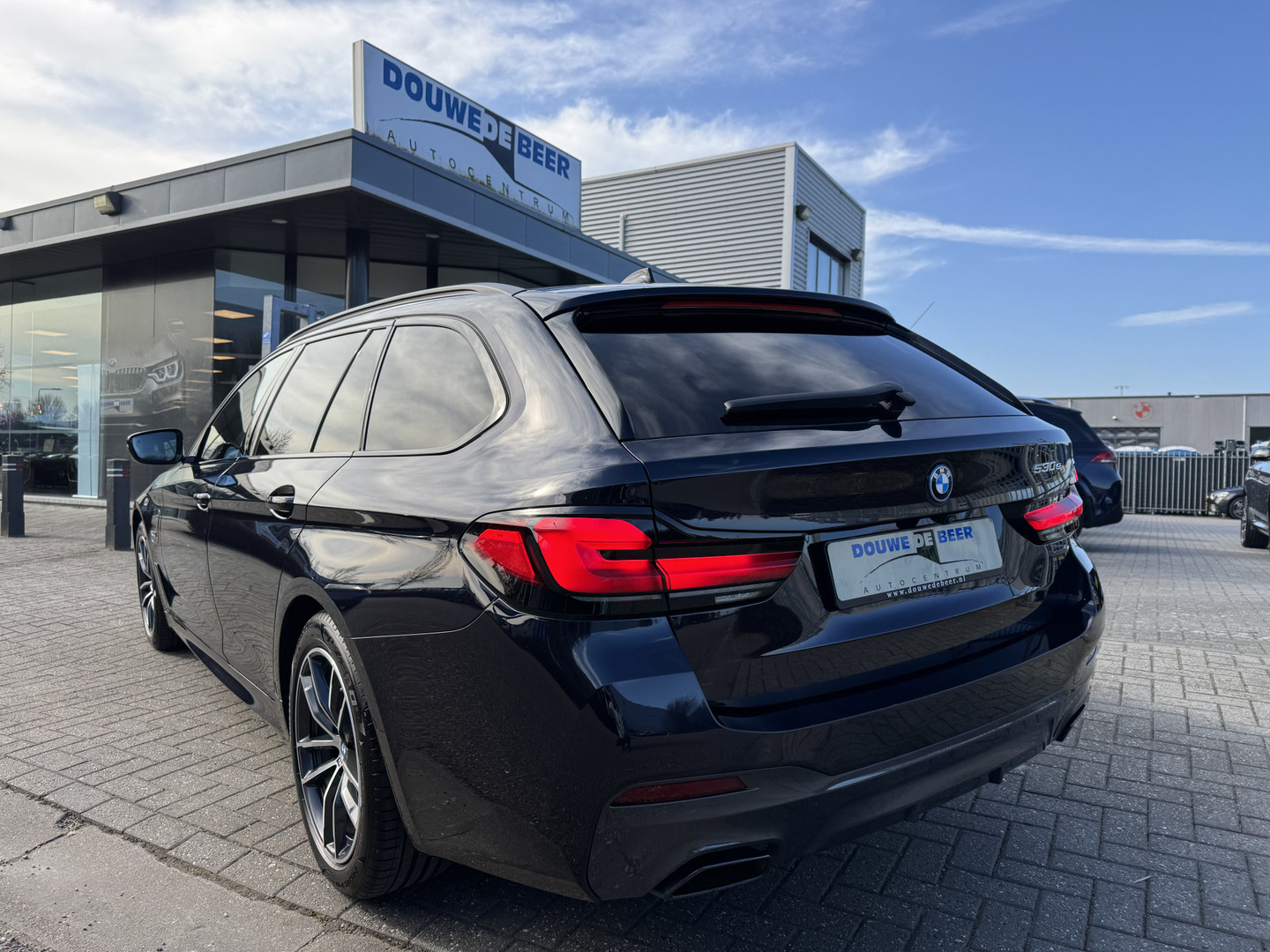 BMW BMW