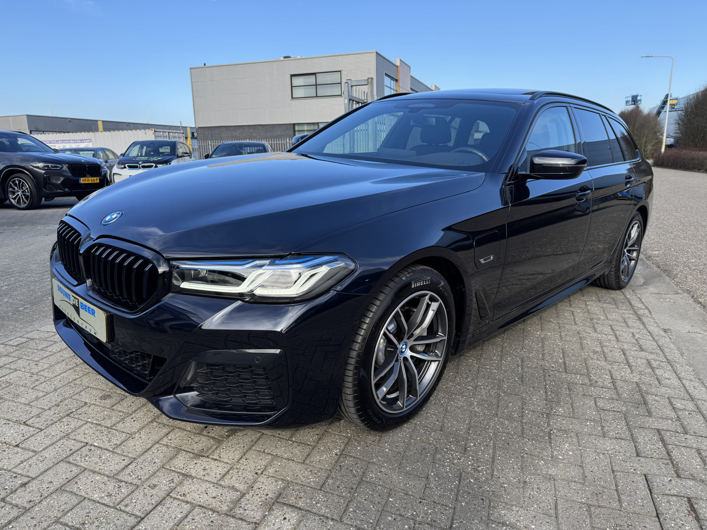 BMW BMW
