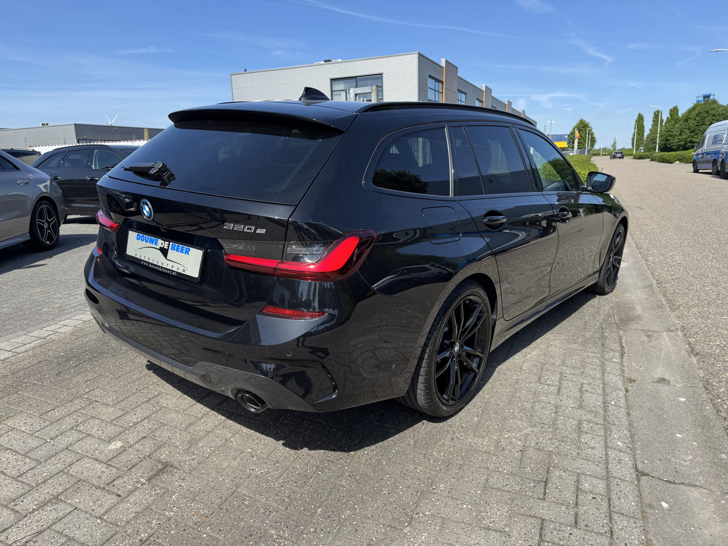 BMW BMW