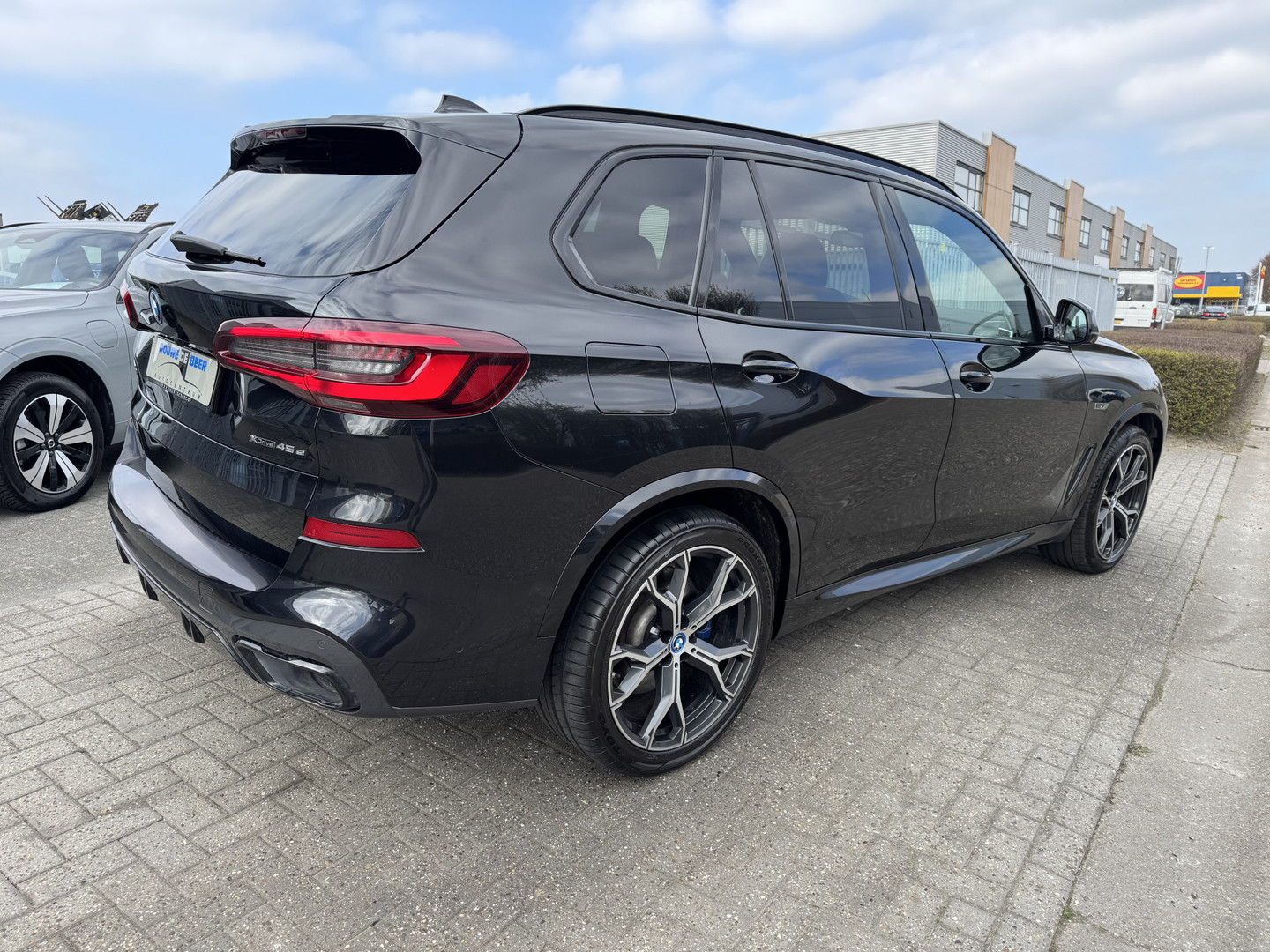 BMW BMW