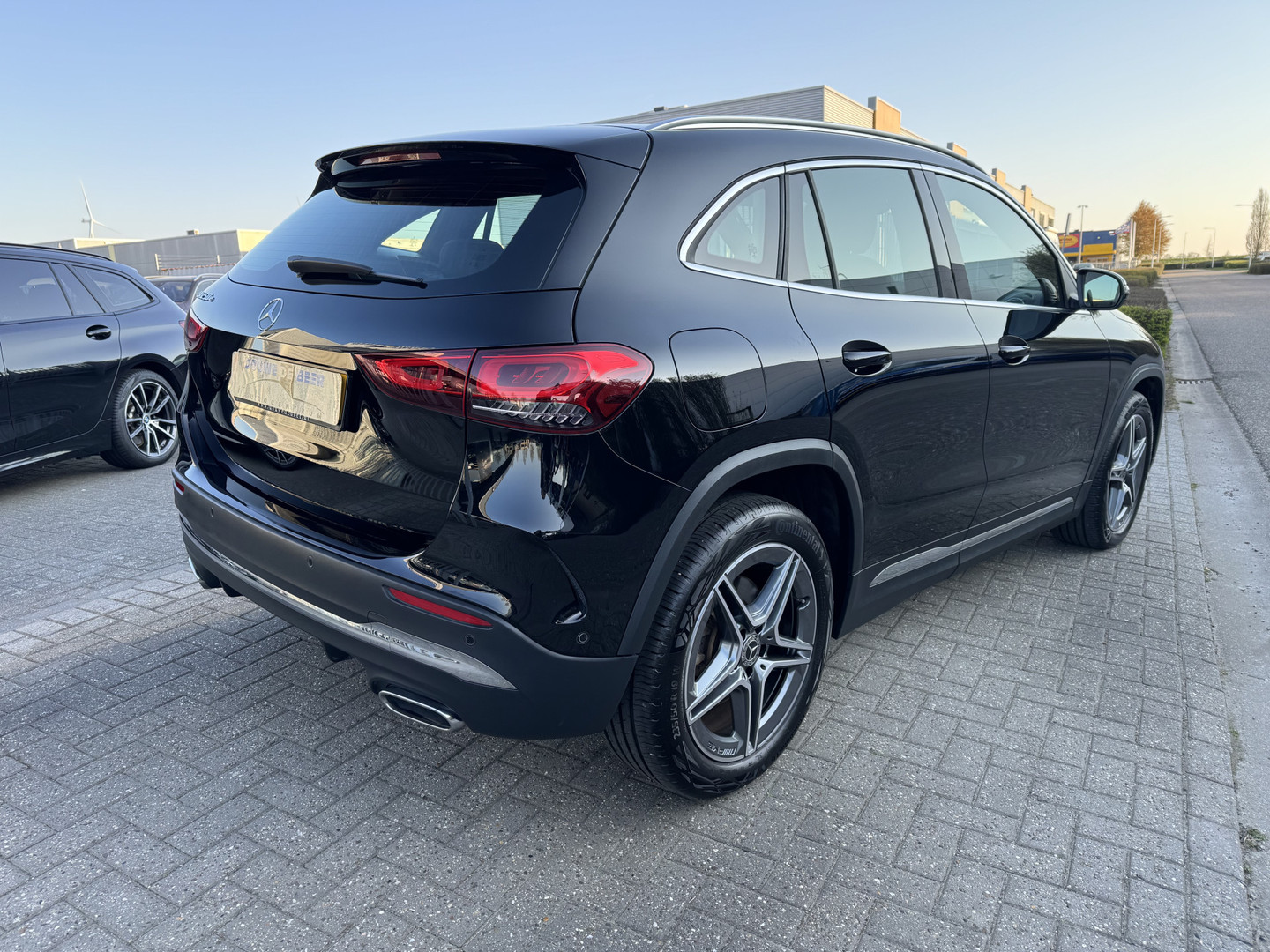 Mercedes-Benz