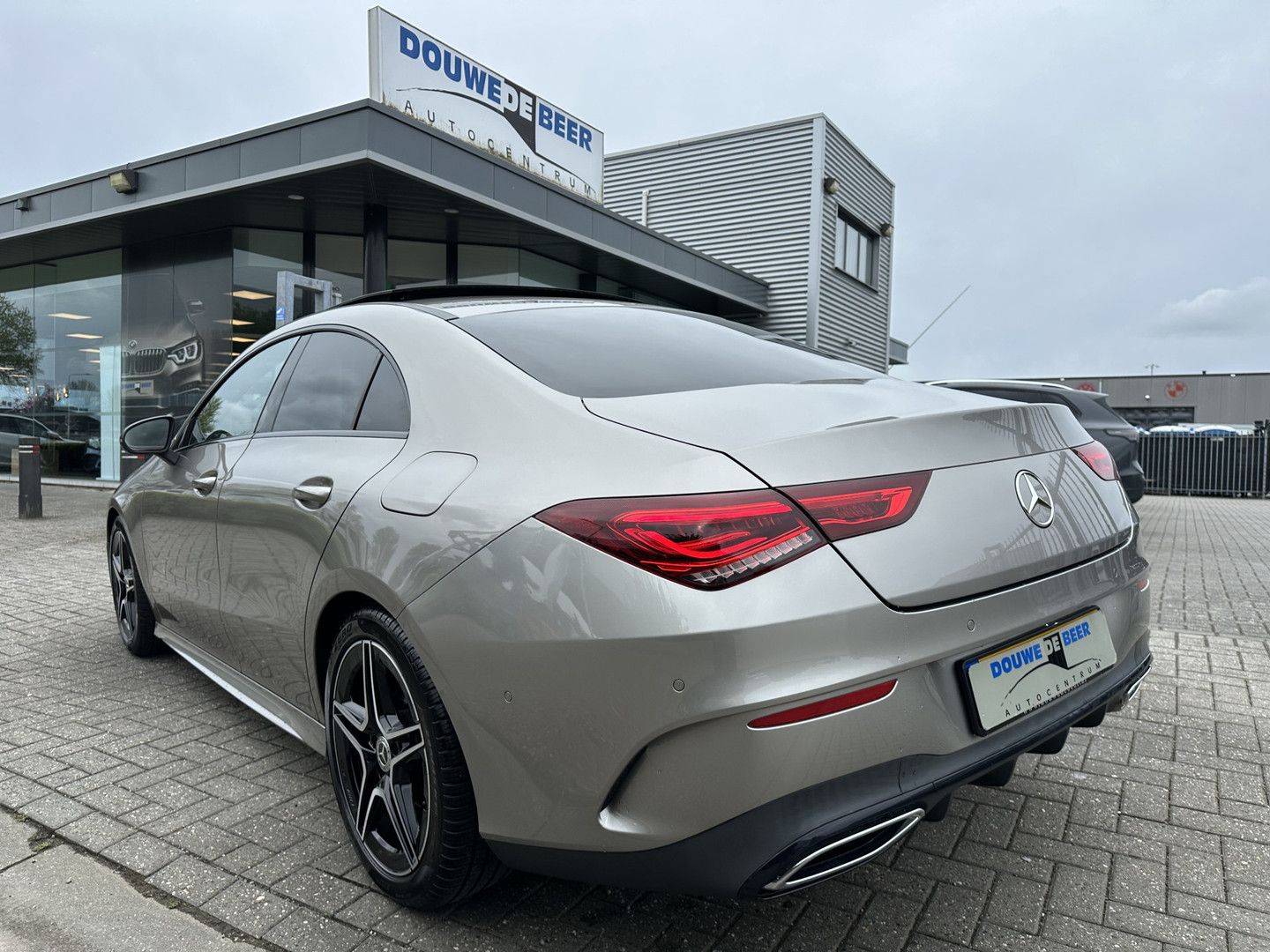 Mercedes-Benz