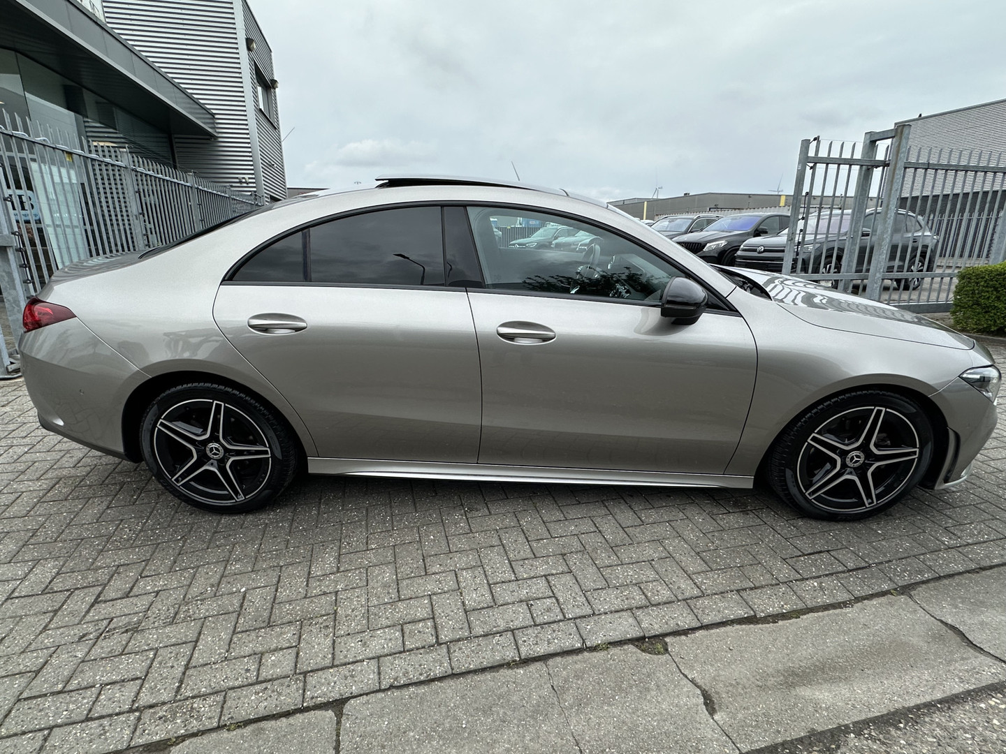 Mercedes-Benz