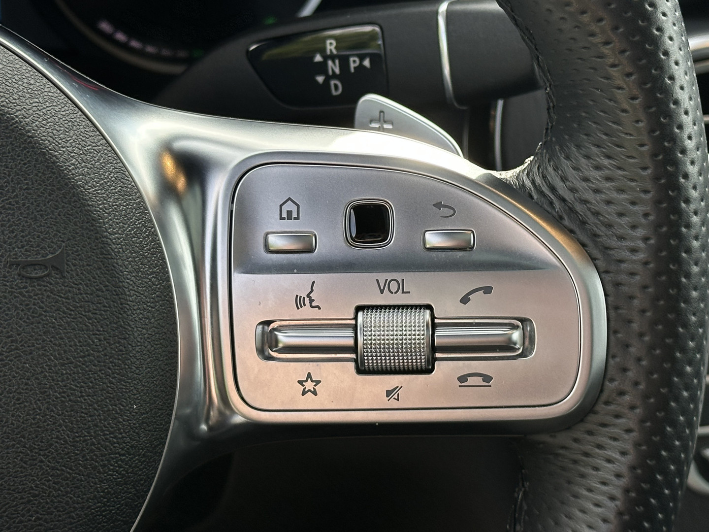 Mercedes-Benz Mercedes-Benz