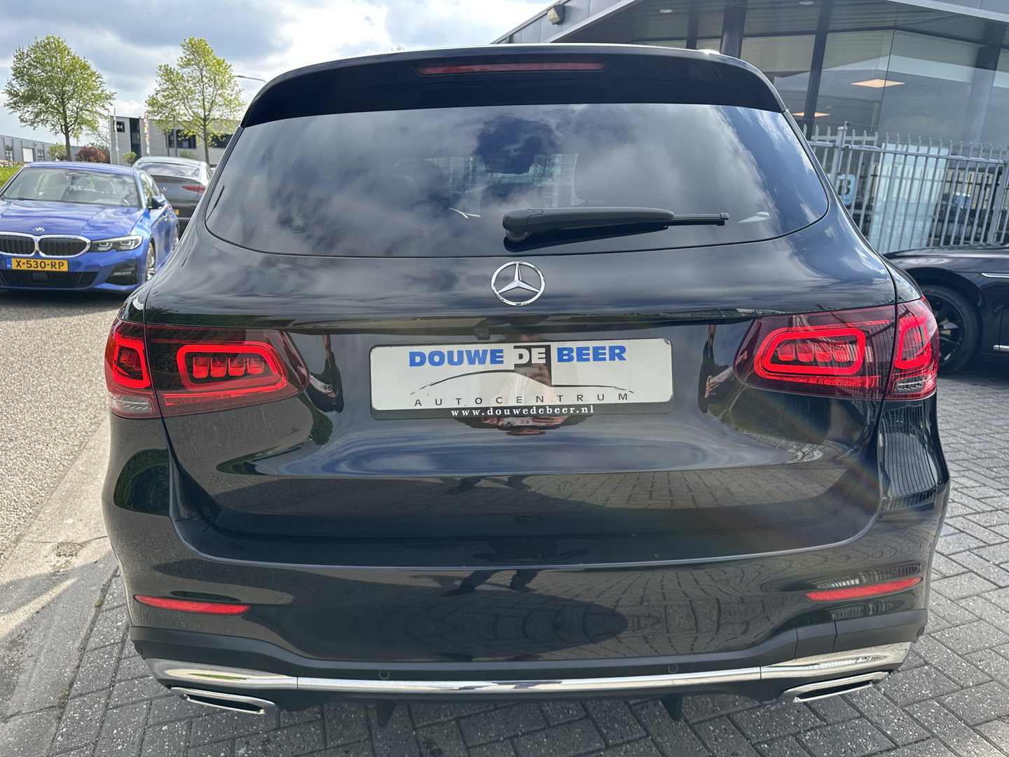 Mercedes-Benz Mercedes-Benz
