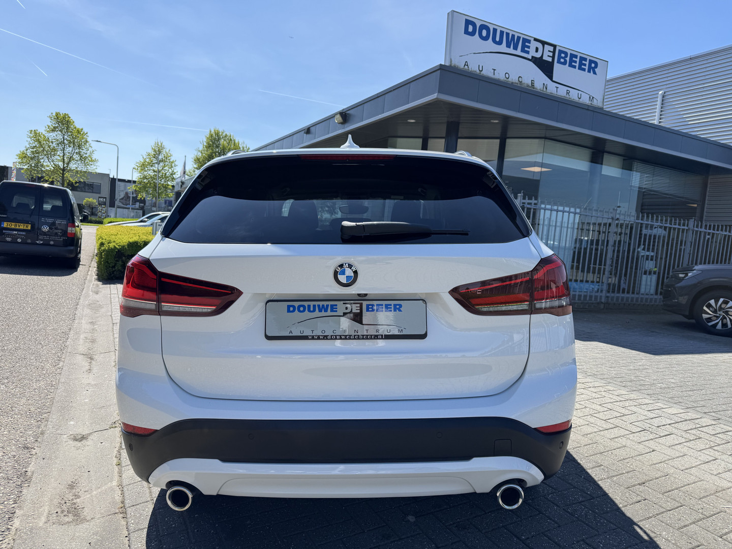 BMW BMW
