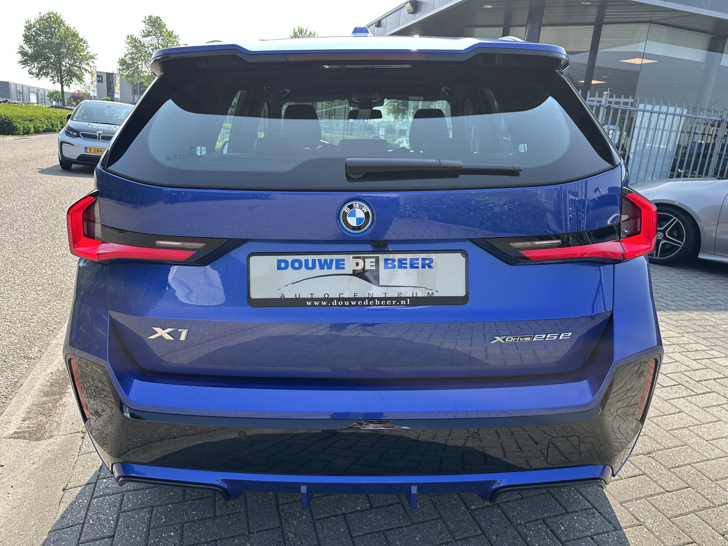 BMW BMW