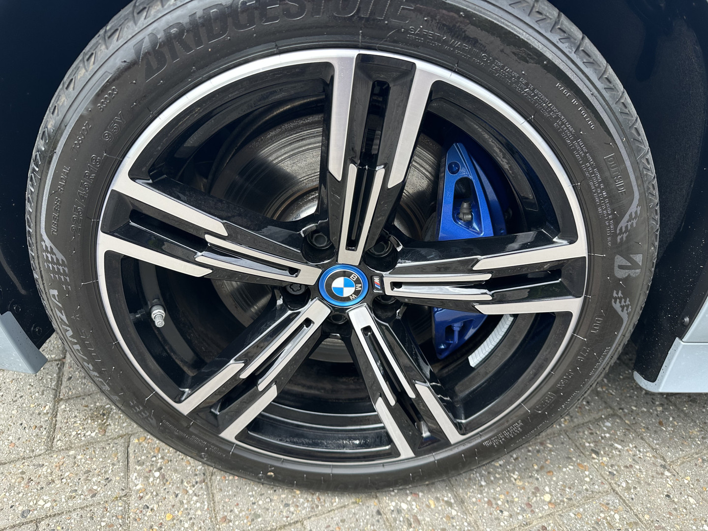 BMW BMW