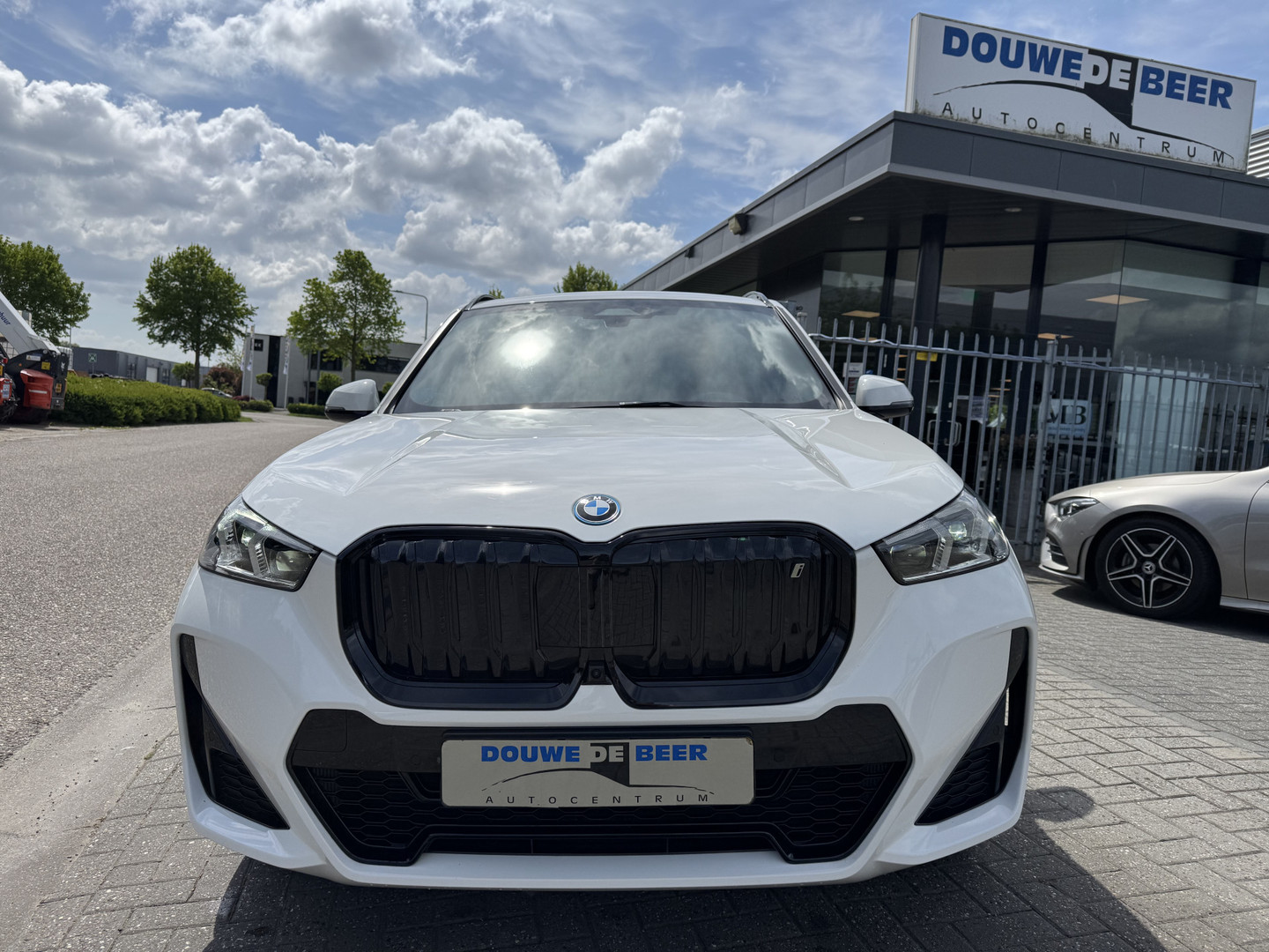 BMW BMW