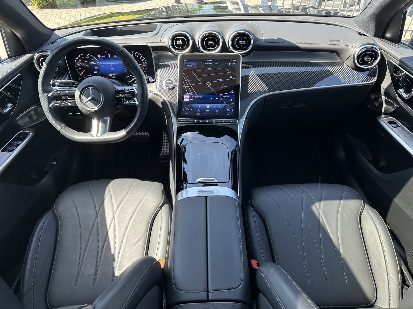 Mercedes-Benz Mercedes-Benz