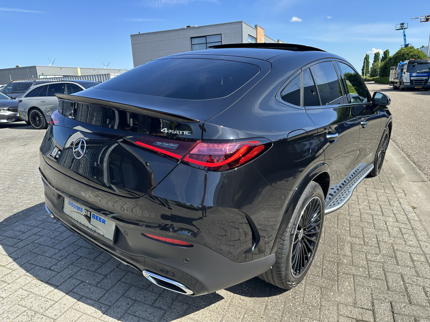 Mercedes-Benz Mercedes-Benz