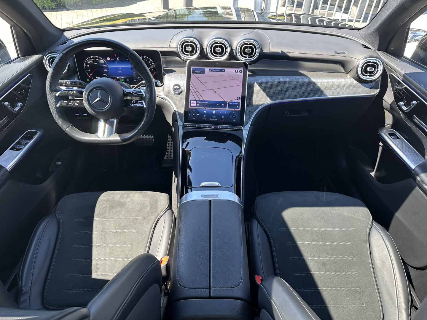 Mercedes-Benz Mercedes-Benz