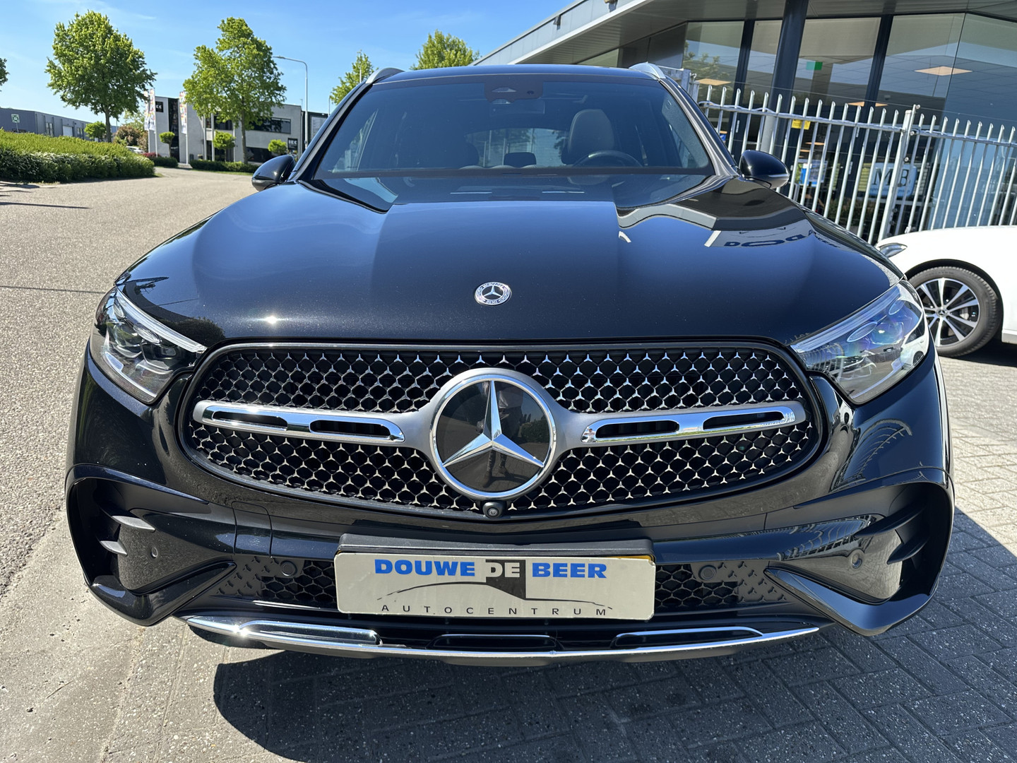 Mercedes-Benz Mercedes-Benz